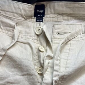 GAP Men's Light Khaki Chinos